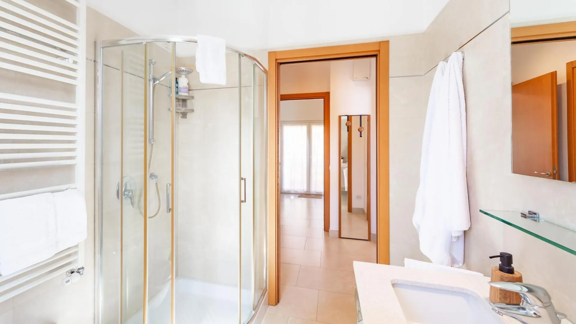 Appartamento Casa Luce Con Terrazza Milano Italia