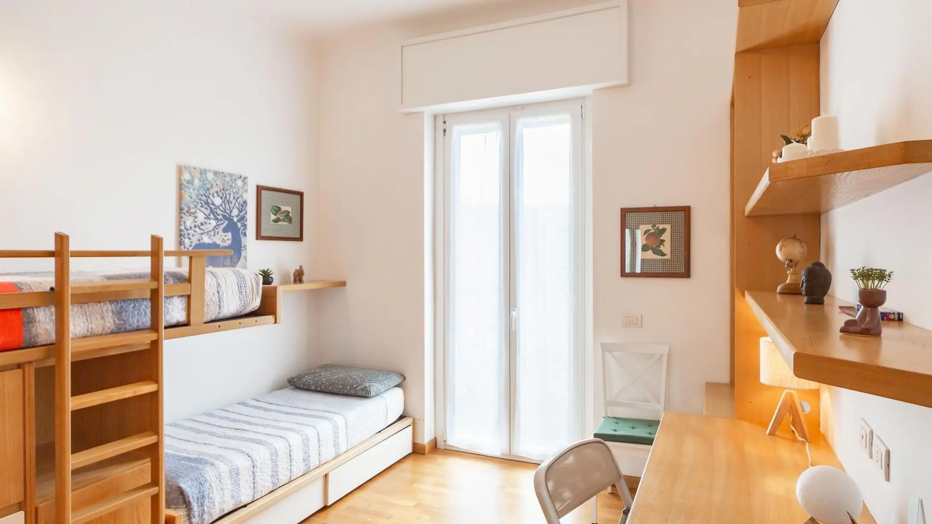 Appartamento Casa Luce Con Terrazza Milano