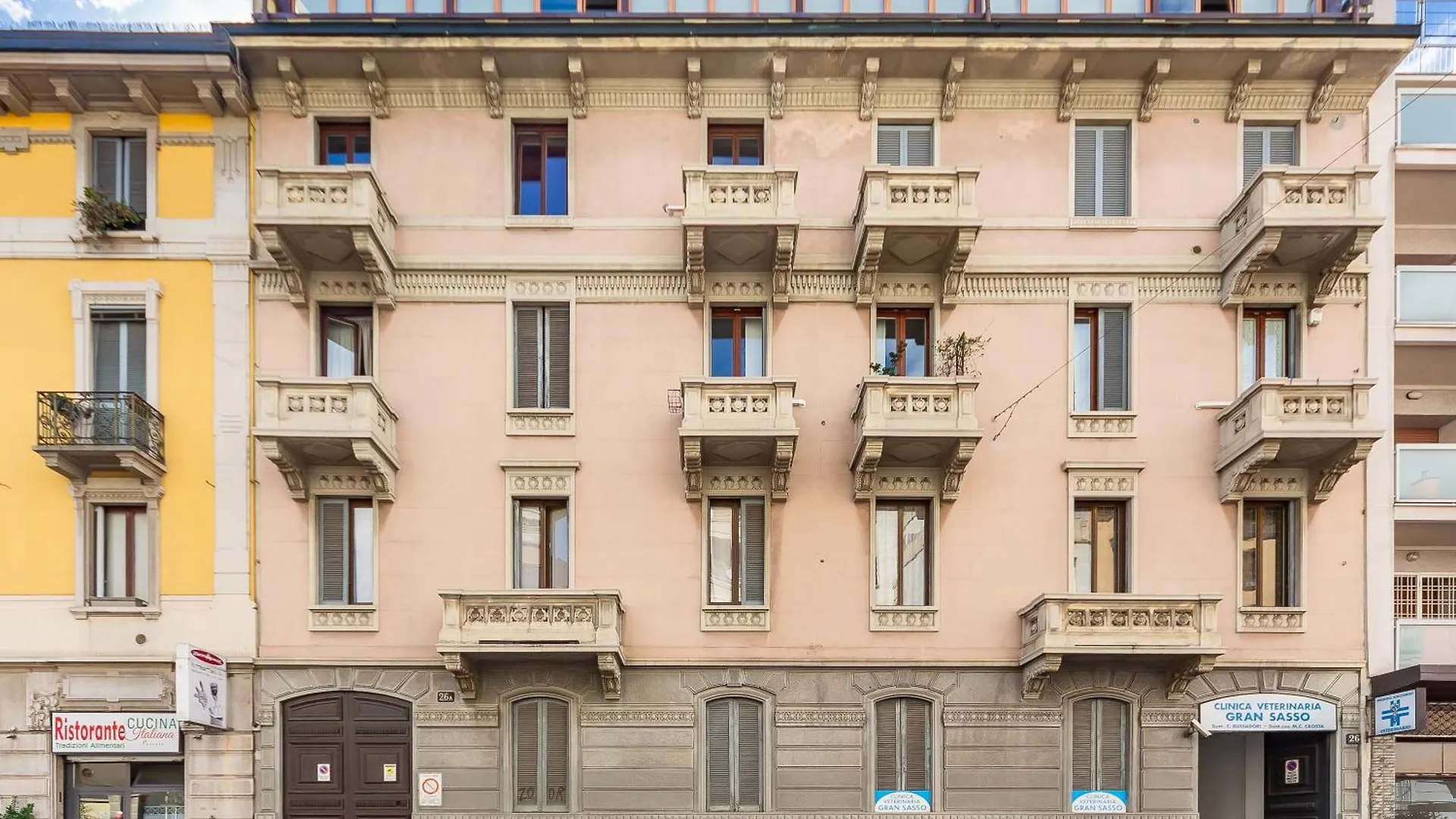 Appartamento Casa Luce Con Terrazza Milano